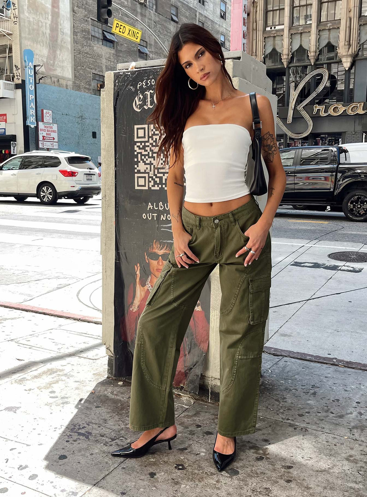 Ahstin Mid Rise Straight Leg Cargo Jeans Green Petite